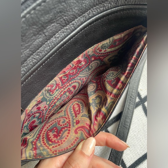 VINTAGE Black Leather Purse || Medium size - Picture 5 of 6